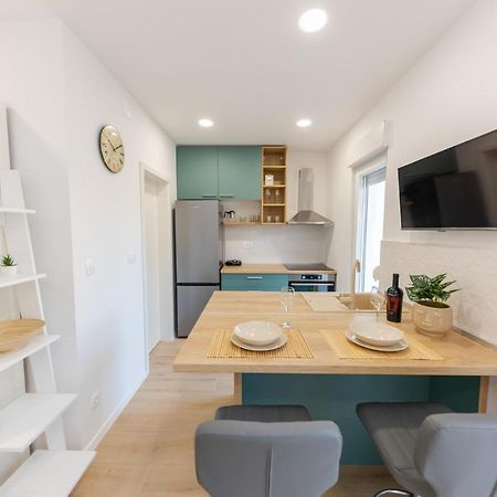 Studio Apt Breeze Split Exteriör bild
